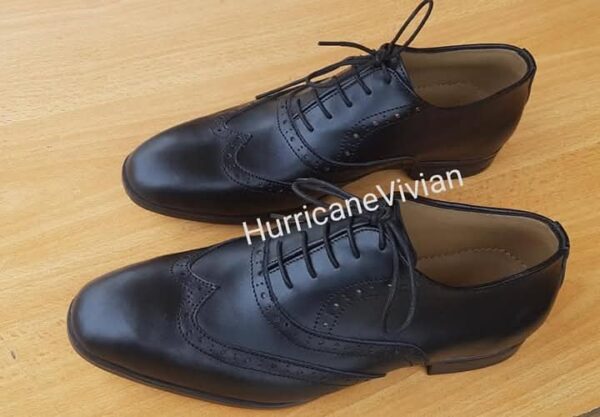 Premium Oxford Shoes in Brogued Style